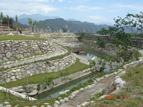 卑南大圳水利公園-生態池