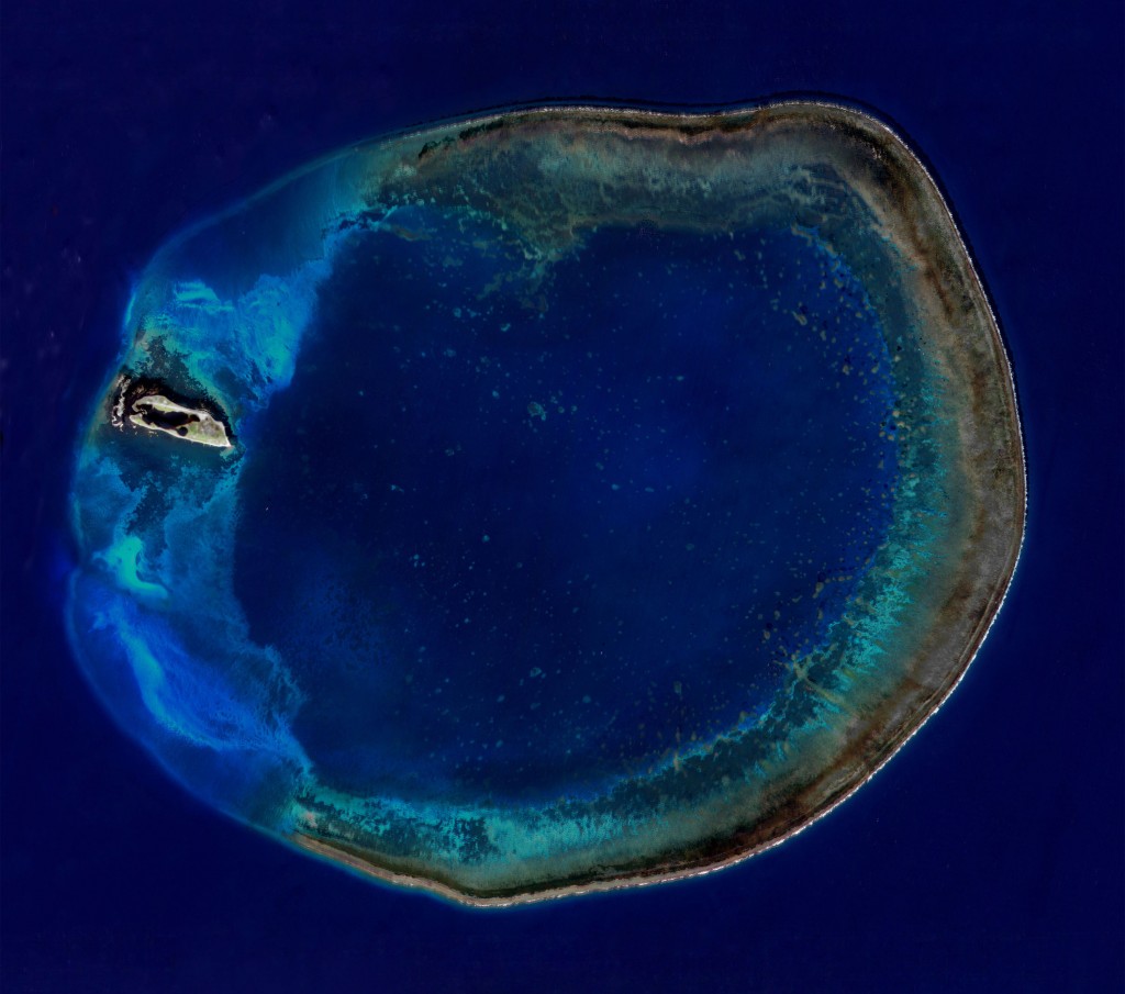 東沙環礁衛星影像
